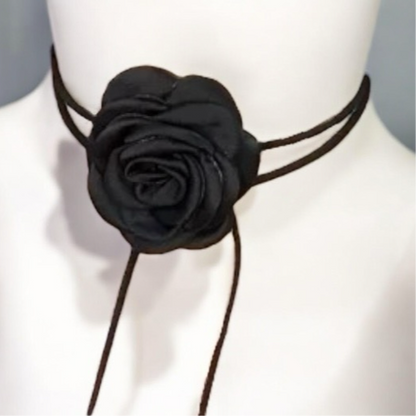 Choker flor tela